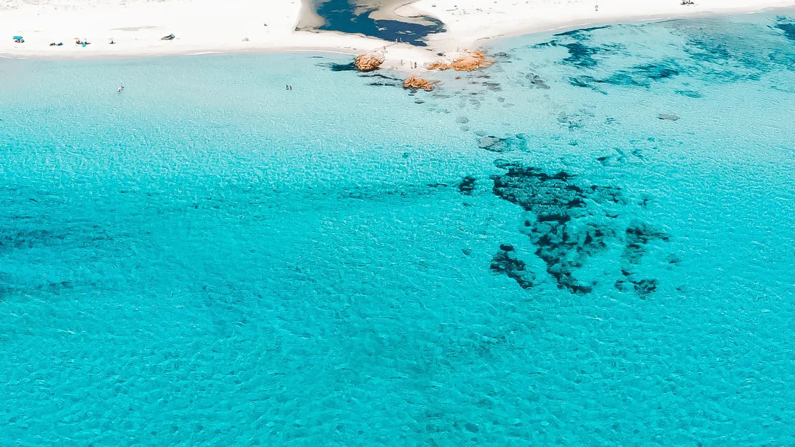 Il mare di Berchida visto dall’alto